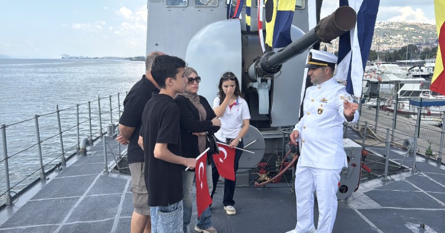 TCG Doğan hücumbotu  Kocaeli’de ziyarete açıldı   